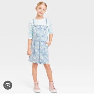 Cat & Jack Daisy Denim Overall Dress/Jumper